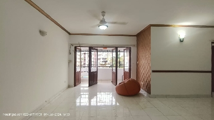 Resale 3Bhk semi furnished flat in Caranzalem