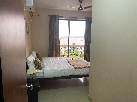 Bunlow for rent at Raibander 12 bedrooms 12 bathrooms rent lakhs forty thousand