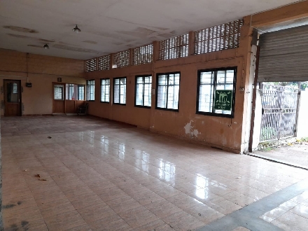 Verna - Total area to be rented out 600 sq Mtr rent expected 1.5 lacks per month